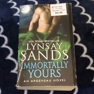 Immortally Yours by - Argeneau Novel Paperback Romance Book